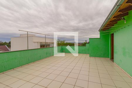 Casa à venda com 476m², 4 quartos e 6 vagas Casa à venda com 476m², 4 quartos e 6 vagasTerraço