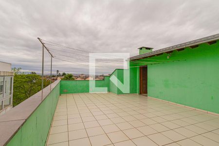Casa à venda com 476m², 4 quartos e 6 vagas Casa à venda com 476m², 4 quartos e 6 vagasTerraço