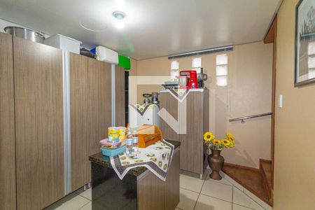 Casa à venda com 476m², 4 quartos e 6 vagas Casa à venda com 476m², 4 quartos e 6 vagasDespensa