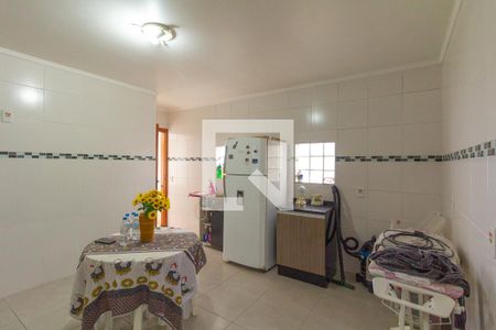 Casa à venda com 476m², 4 quartos e 6 vagas Casa à venda com 476m², 4 quartos e 6 vagasCozinha 1