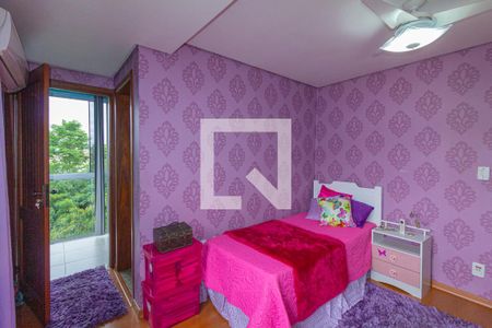 Casa à venda com 476m², 4 quartos e 6 vagas Casa à venda com 476m², 4 quartos e 6 vagasQuarto 3 - Suíte