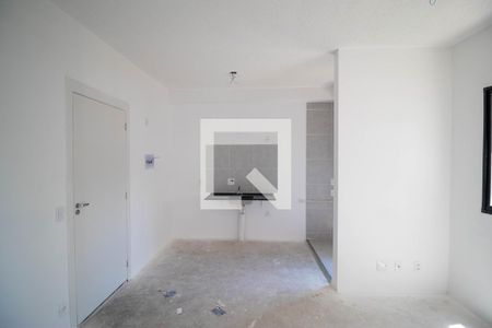 Salas de apartamento para alugar com 2 quartos, 37m² em Jardim Ipaussurama, Campinas