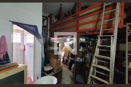 Area de serviço de casa à venda com 2 quartos, 338m² em Jardim Stella, Santo André