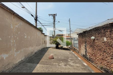 Quintal de casa à venda com 2 quartos, 338m² em Jardim Stella, Santo André