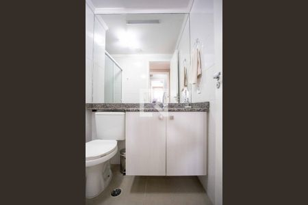 Apartamento à venda com 67m², 3 quartos e 1 vagaBanheiro Social