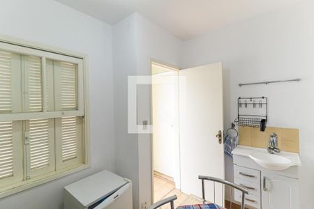 Casa à venda com 189m², 3 quartos e 2 vagas Casa à venda com 189m², 3 quartos e 2 vagasBanheiro edícula