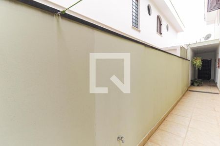 Casa à venda com 189m², 3 quartos e 2 vagas Casa à venda com 189m², 3 quartos e 2 vagasQuintal