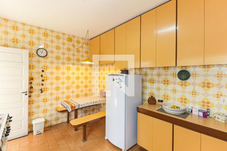 Casa à venda com 189m², 3 quartos e 2 vagas Casa à venda com 189m², 3 quartos e 2 vagasCozinha