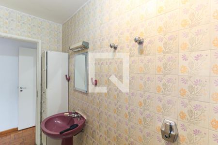 Casa à venda com 189m², 3 quartos e 2 vagas Casa à venda com 189m², 3 quartos e 2 vagasBanheiro Suíte