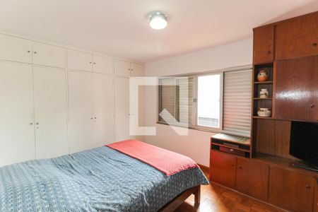 Casa à venda com 189m², 3 quartos e 2 vagas Casa à venda com 189m², 3 quartos e 2 vagasSuíte