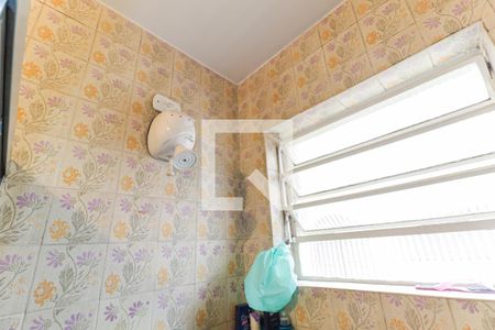 Casa à venda com 189m², 3 quartos e 2 vagas Casa à venda com 189m², 3 quartos e 2 vagasBanheiro Suíte