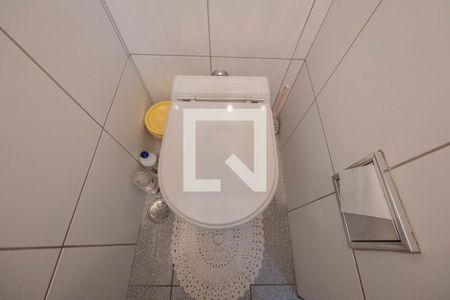 Apartamento à venda com 60m², 2 quartos e 1 vaga Apartamento à venda com 60m², 2 quartos e 1 vagaBanheiro de serviço