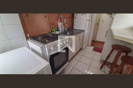 Apartamento à venda com 56m², 2 quartos e 1 vaga Apartamento à venda com 56m², 2 quartos e 1 vagaCozinha