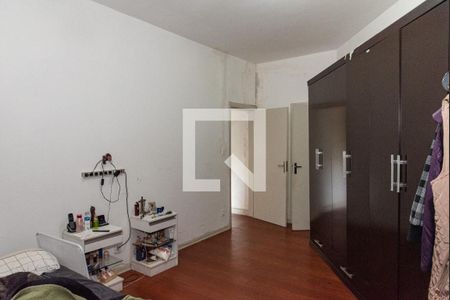 Casa à venda com 200m², 3 quartos e 2 vagas Casa à venda com 200m², 3 quartos e 2 vagasSuíte 2