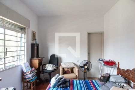 Casa à venda com 200m², 3 quartos e 2 vagas Casa à venda com 200m², 3 quartos e 2 vagasSuíte 1