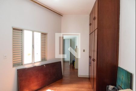 Casa à venda com 200m², 3 quartos e 2 vagas Casa à venda com 200m², 3 quartos e 2 vagasCloset do quarto
