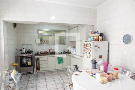 Casa à venda com 200m², 3 quartos e 2 vagas Casa à venda com 200m², 3 quartos e 2 vagasCozinha