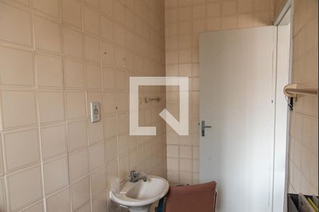 Casa à venda com 200m², 3 quartos e 2 vagas Casa à venda com 200m², 3 quartos e 2 vagasBanheiro da suíte 1