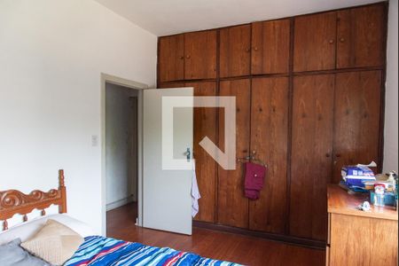 Casa à venda com 200m², 3 quartos e 2 vagas Casa à venda com 200m², 3 quartos e 2 vagasSuíte 1