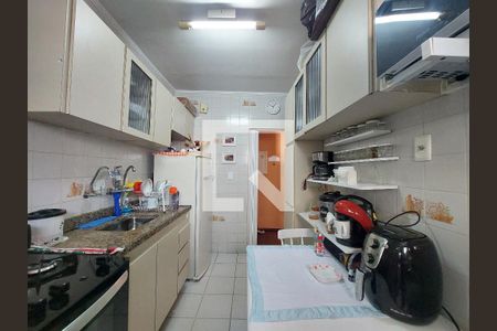 Apartamento à venda com 68m², 2 quartos e 1 vaga Apartamento à venda com 68m², 2 quartos e 1 vagaCozinha