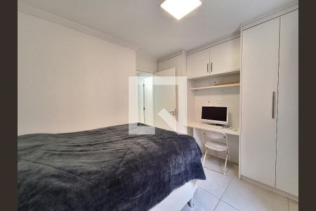 Quarto 1 de apartamento para alugar com 2 quartos, 62m² em Catete, Rio de Janeiro