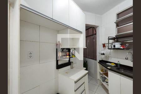 Apartamento à venda com 60m², 2 quartos e sem vagaCozinha