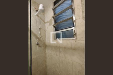 Apartamento à venda com 60m², 2 quartos e sem vagaBanheiro Corredor