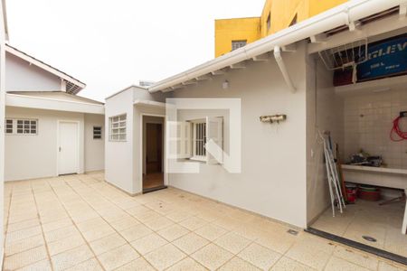 Casa à venda com 250m², 4 quartos e 2 vagasLavanderia