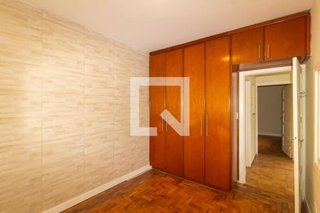 Casa à venda com 250m², 4 quartos e 2 vagasEdícula Quarto 1
