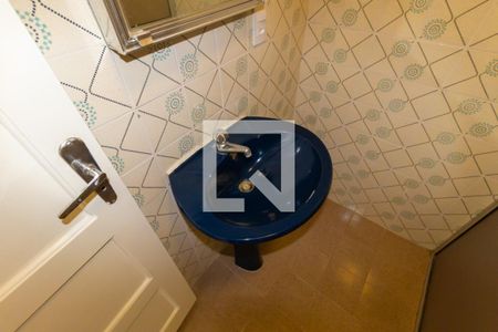 Casa à venda com 250m², 4 quartos e 2 vagasBanheiro Edícula