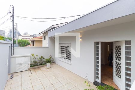 Casa à venda com 250m², 4 quartos e 2 vagasEntrada