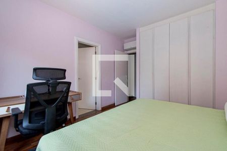 Apartamento à venda com 226m², 4 quartos e 3 vagas