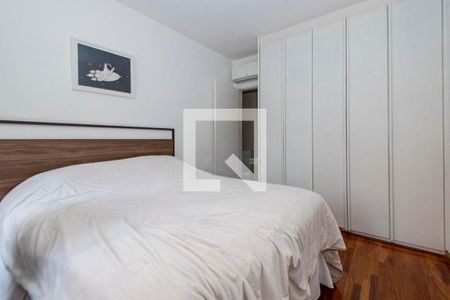 Apartamento à venda com 226m², 4 quartos e 3 vagas