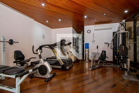 Apartamento à venda com 226m², 4 quartos e 3 vagas