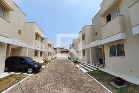 Casa de condomínio à venda com 74m², 2 quartos e 2 vagas Casa de condomínio à venda com 74m², 2 quartos e 2 vagasFachada do Condomínio