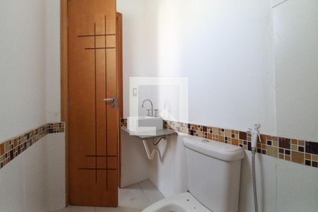 Casa de condomínio à venda com 74m², 2 quartos e 2 vagas Casa de condomínio à venda com 74m², 2 quartos e 2 vagasBanheiro da Suíte 2