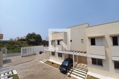 Casa de condomínio à venda com 74m², 2 quartos e 2 vagas Casa de condomínio à venda com 74m², 2 quartos e 2 vagasVista da Varanda