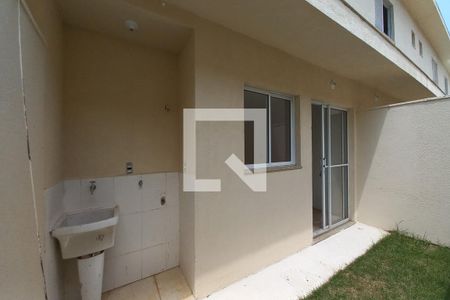 Casa de condomínio à venda com 74m², 2 quartos e 2 vagas Casa de condomínio à venda com 74m², 2 quartos e 2 vagasÁrea de Serviço