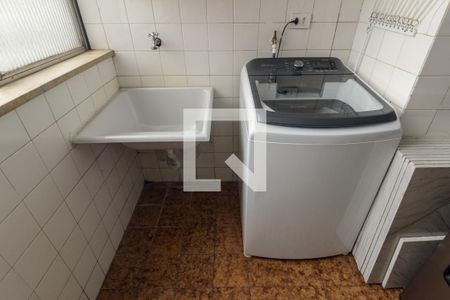 Apartamento à venda com 120m², 3 quartos e 1 vaga Apartamento à venda com 120m², 3 quartos e 1 vagaLavanderia