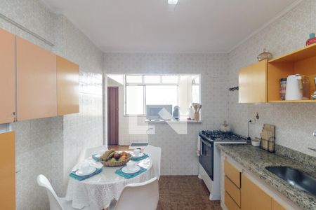 Apartamento à venda com 120m², 3 quartos e 1 vaga Apartamento à venda com 120m², 3 quartos e 1 vagaCozinha