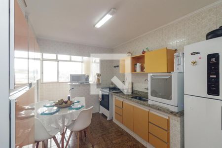 Apartamento à venda com 120m², 3 quartos e 1 vaga Apartamento à venda com 120m², 3 quartos e 1 vagaCozinha