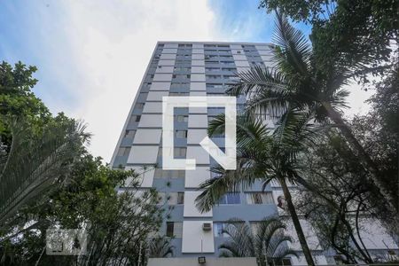 Apartamento à venda com 120m², 3 quartos e 1 vaga Apartamento à venda com 120m², 3 quartos e 1 vagaFachada