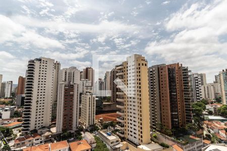 Apartamento à venda com 156m², 3 quartos e 3 vagasVista