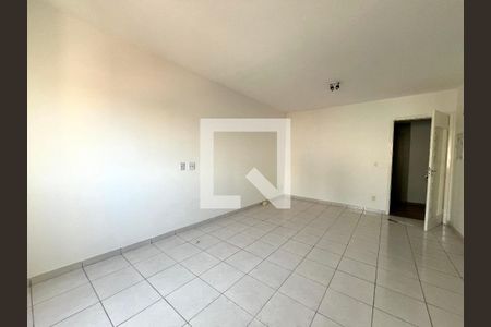 Sala/Quarto de apartamento para alugar com 1 quarto, 30m² em Vila Guarani (z Sul), São Paulo