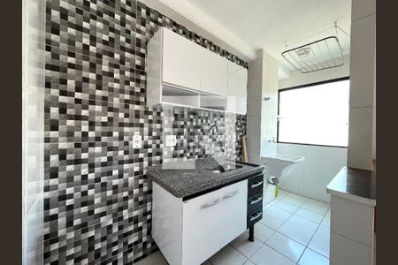 Cozinha  de apartamento para alugar com 1 quarto, 30m² em Vila Guarani (z Sul), São Paulo
