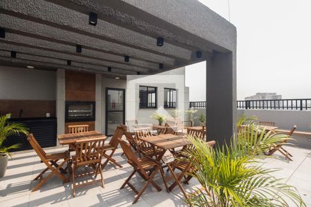 Apartamento à venda com 71m², 2 quartos e sem vagaCondomínio - Churrasqueira 