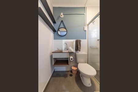 Banheiro de kitnet/studio para alugar com 1 quarto, 18m² em Brooklin Paulista, São Paulo