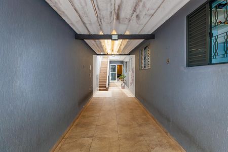 Casa à venda com 200m², 4 quartos e 2 vagas Casa à venda com 200m², 4 quartos e 2 vagasGaragem