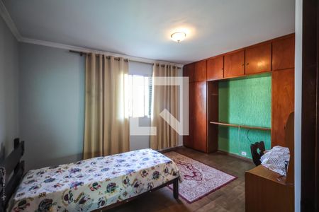 Casa para alugar com 950m², 4 quartos e 8 vagasQuarto 2