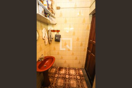 Casa para alugar com 950m², 4 quartos e 8 vagasLavabo